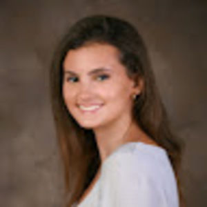 Meet your Posher, Danielle